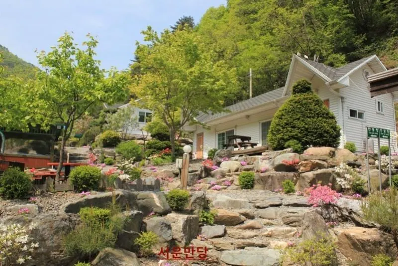 Jeongseon Dowon Pension & Camping Site - Image 1