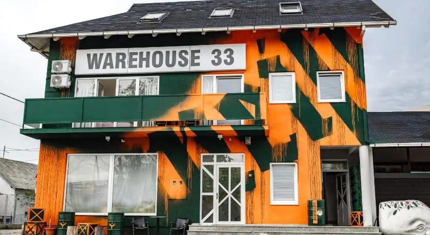 WAREHOUSE 33 - Apartments with car park - Flexible check in - Image 1