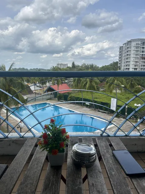 Nat's Seri Bulan beach, pool home @teluk kemang - Image 1