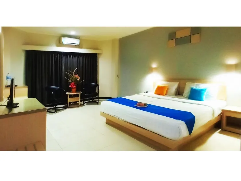 Merpati Hotel - Image 1