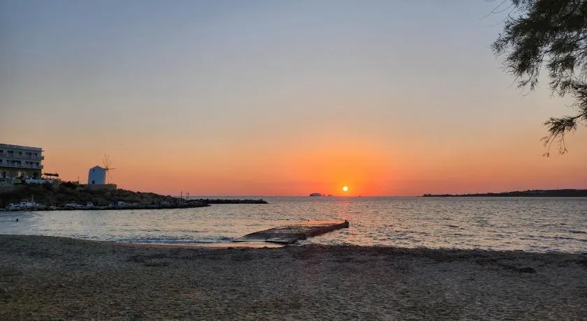 Kato Yialos Paros - Image 1