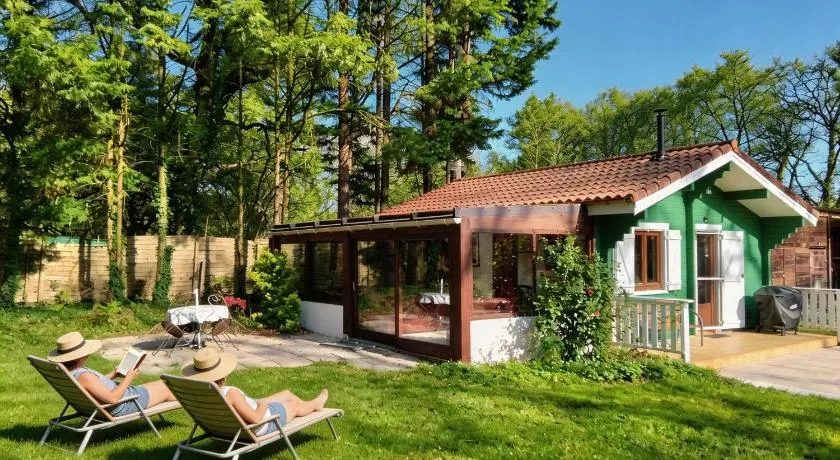 Le Hameau Secret - Image 1