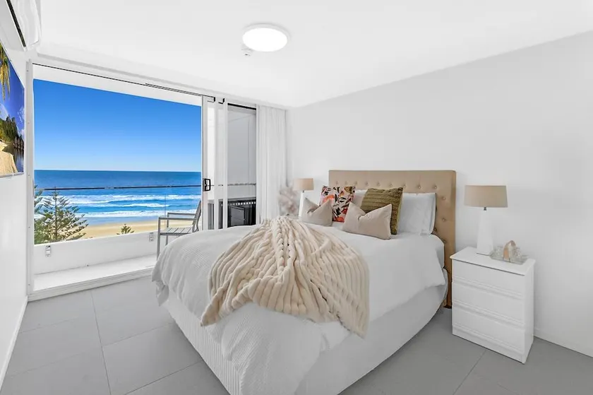 Seaview Coastal Retreat - Image 1