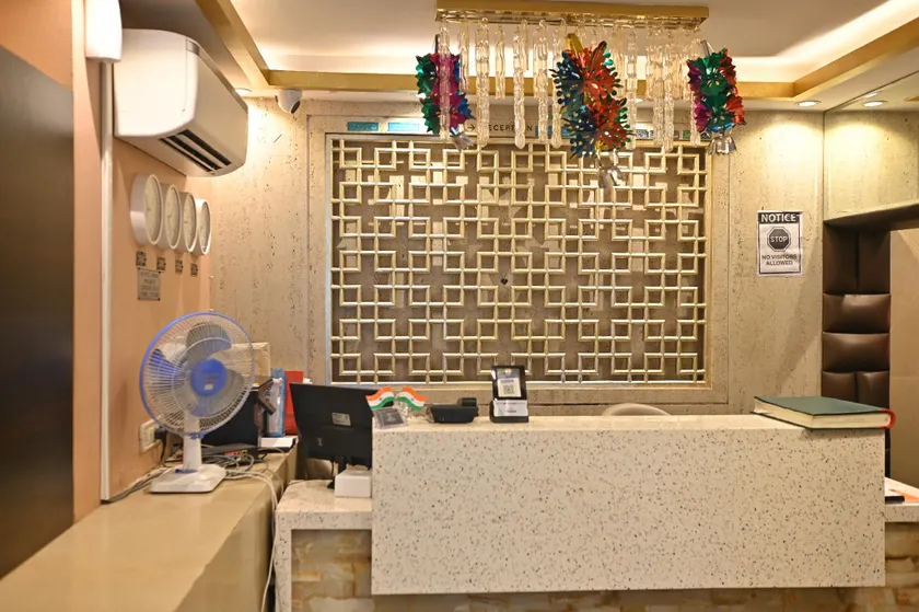 Hotel Park Palace - Image 1