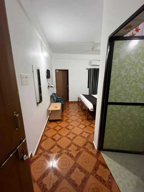 Hotel Sai deep place - opp Tito's lane - Image 1