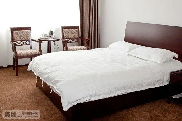 Yiyuan Hotel - Image 1