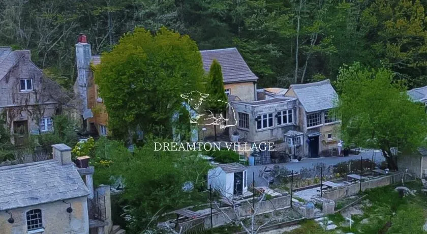 Dreamton Village - Image 1