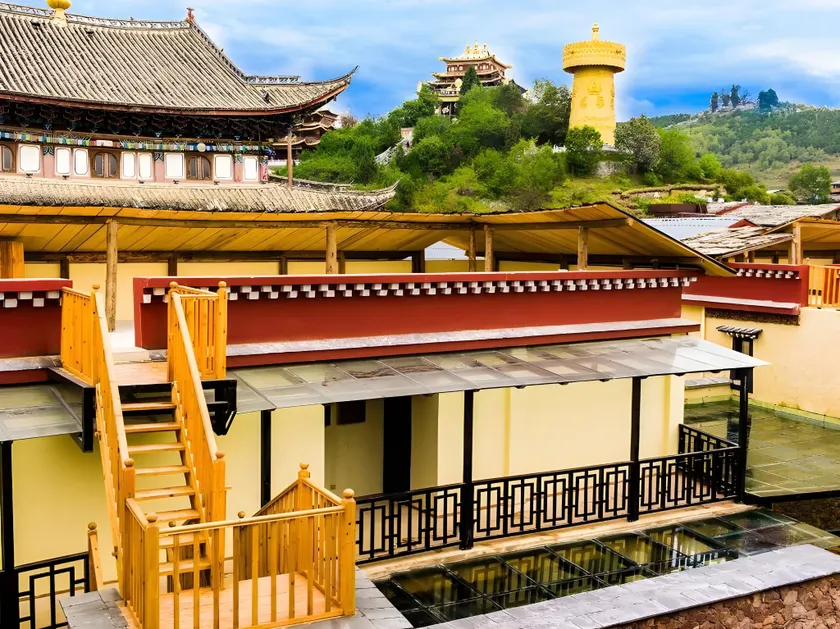 Blossom Hill Inn Shangri-La - Image 1