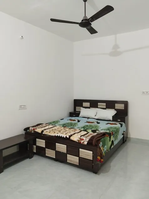 Kusum Guest House - Image 1