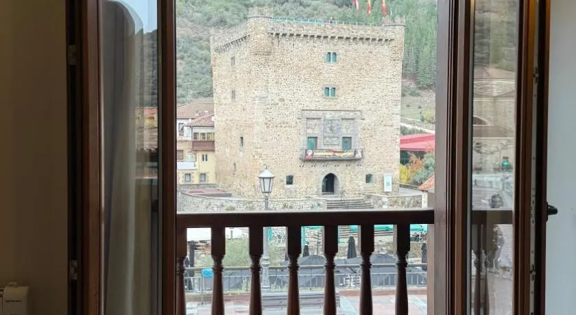 Apartamentos La Solana - Image 1