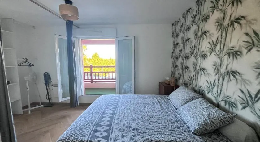 Chambre au coeur du Bassin - Image 1