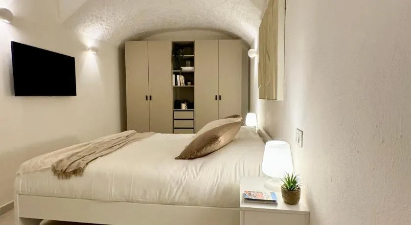 Nuovo studio nel cuore di Vernazza - Via Roma 17 - Image 1