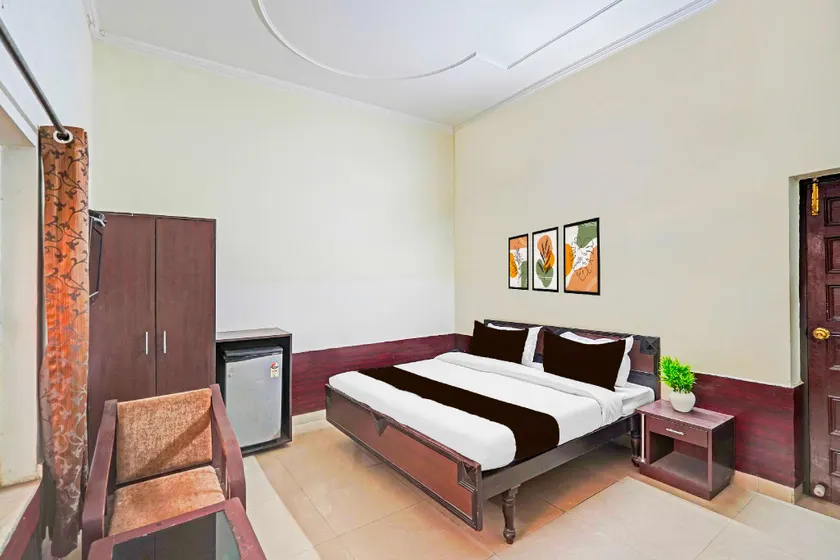 Hotel O Araghar Chowk - Image 1