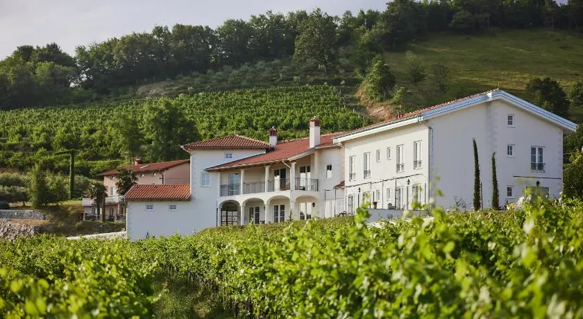 Peterc Vineyard Estate - Image 1