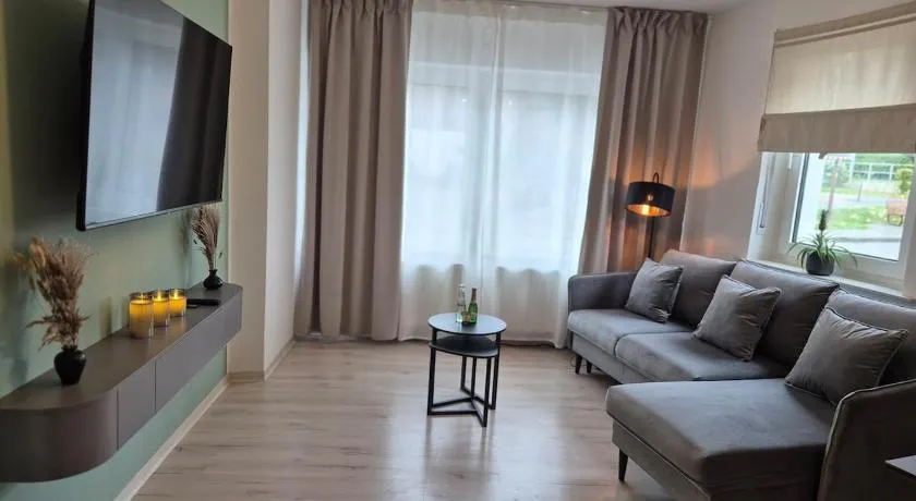 NAVIA Luma - Design Apartment - Stylisch, voll ausgestattet, mit Parkplatz - Image 1