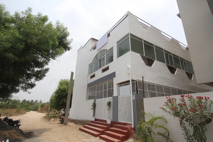 OYO 67269 Lamo Residency - Image 1