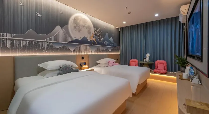 Guilin Shanshui Yao-peak season hotel - Image 1