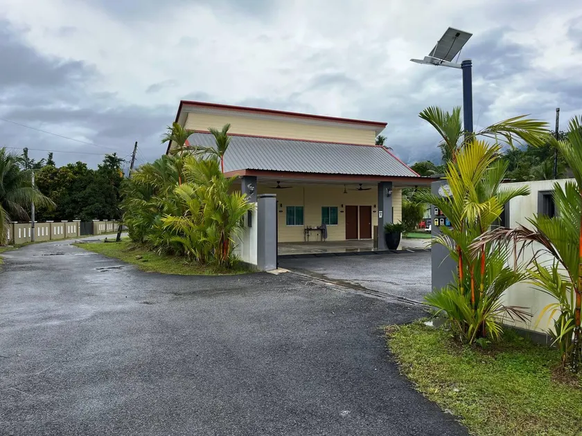 Raintown Cottage - Image 1
