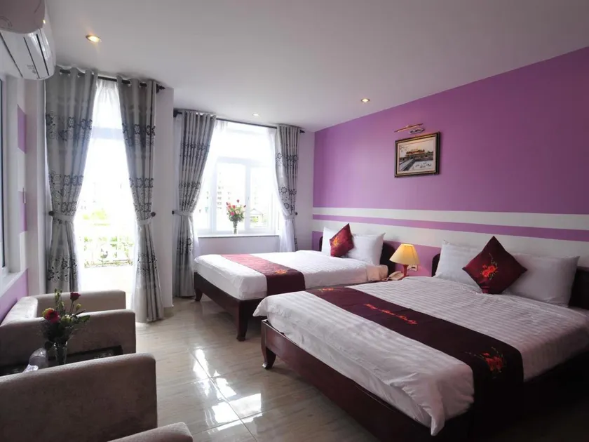 Hong Thien Ruby Hotel - Image 1