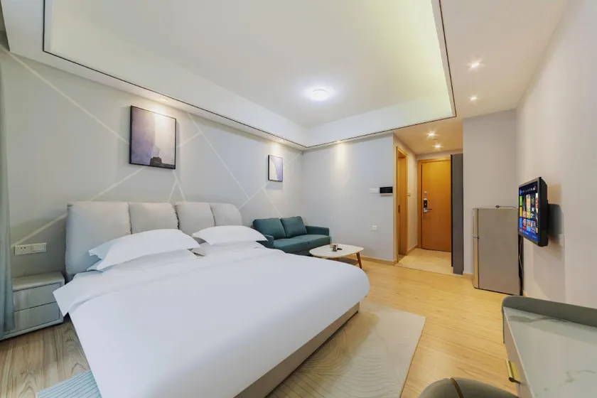 HaiYiZhenPin Apartment - Image 1