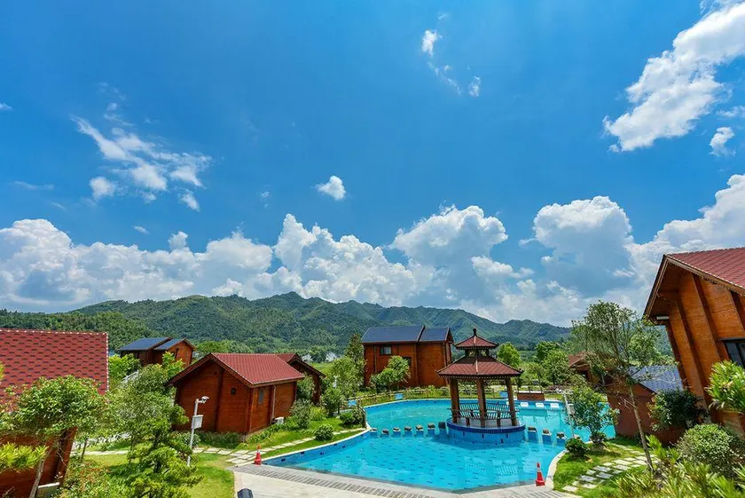 Mount Mufu Shanghe Inn (Chongyang Eurya Honey Town) - Image 1