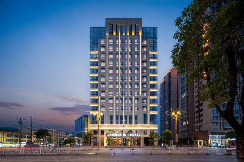 Atour Hotel Dali Erhai Park - Image 1