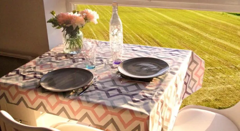 Appartement lumineux proche du CNPE Cruas avec Vue, Parking Sécurisé et Wifi rapide - Image 1
