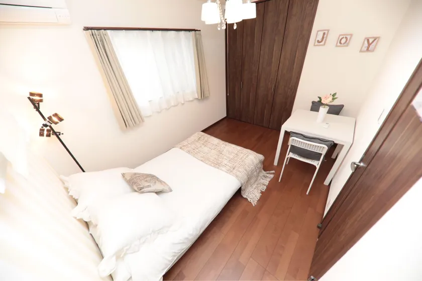 Ria House(210-1) - Image 1