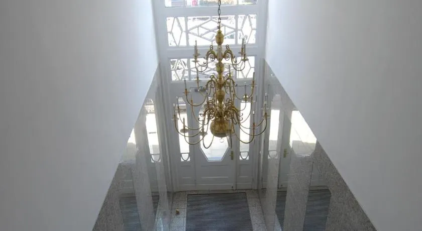 Aparthotel York - Image 1