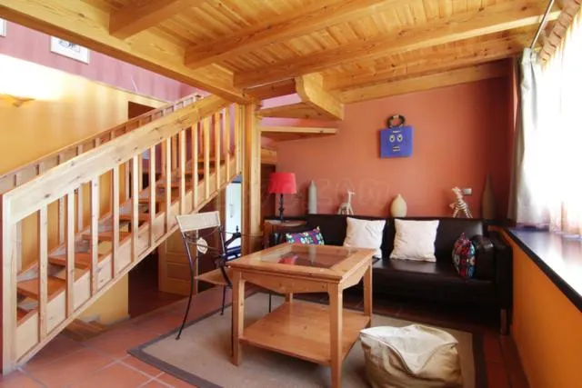 Hotel Sara De Ur - Image 1