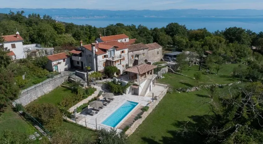 Holiday Home Oliti with Pool - Image 1