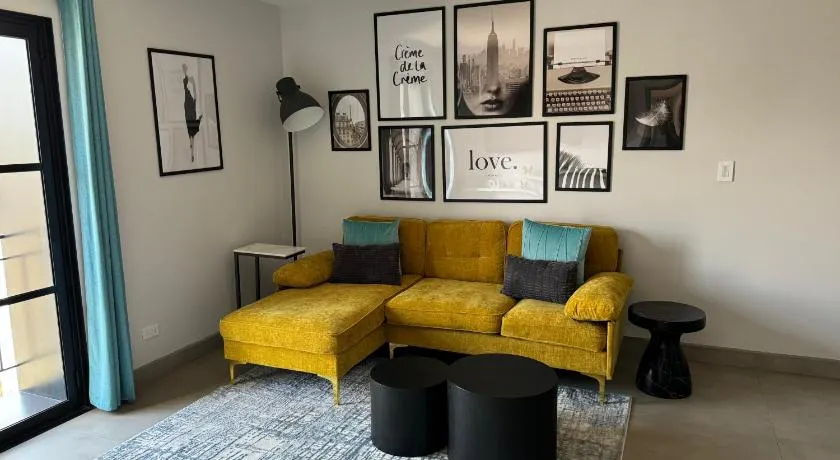 Suites Miramar14 - Image 1