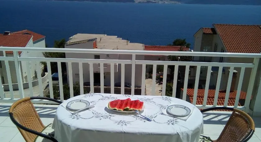 Seaview Apartments Nikola - Image 1