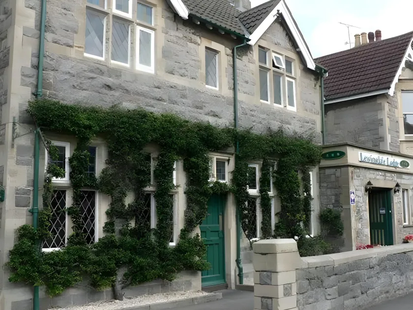 Lewinsdale Lodge - Image 1