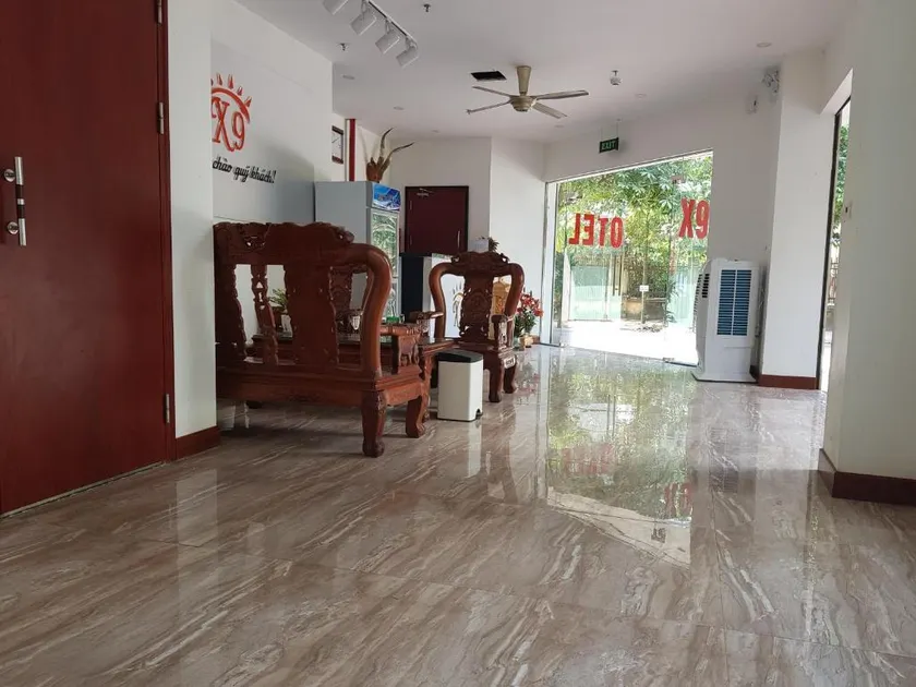 X9 Hotel - Image 1