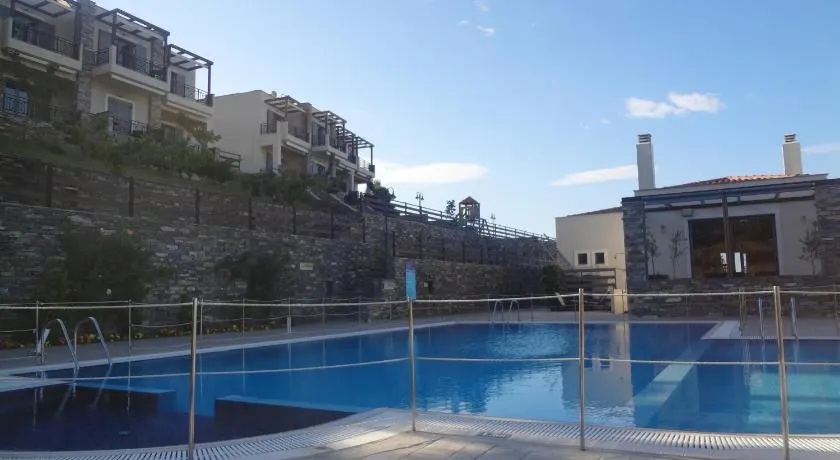 Aegea Hotel - Image 1
