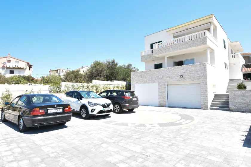 Apartments Antonia - Image 1
