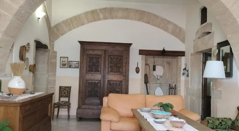 La Casa Rossa - Image 1