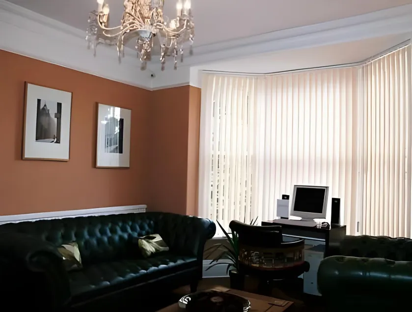 South Park Guest House - Image 1