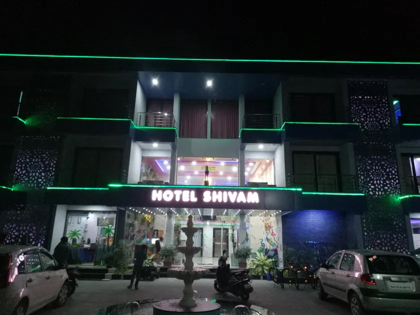 Hotel Shivam - Image 1