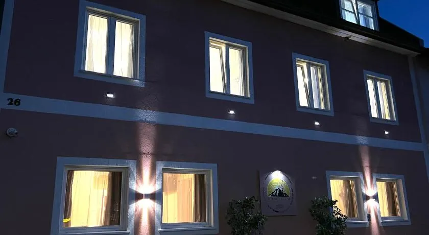 Kirschbaum Apartment - Image 1