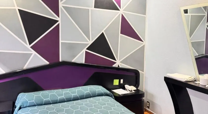 Hotel Gama - Image 1