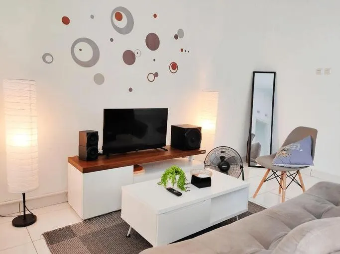 Sleep House Cirebon Homestay - Image 1