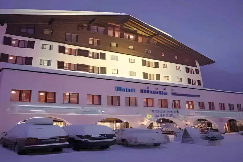 Chalet Silvretta Hotel & Spa - Image 1