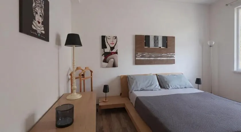 Rosdani Apartment - Image 1
