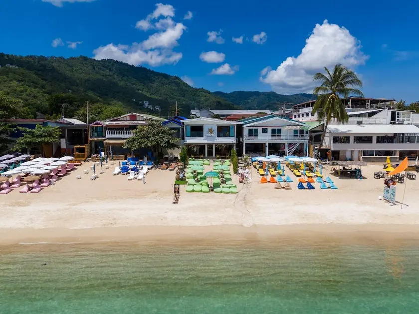 Aidan Beachfront Suites 5 Bed Lamai - KBR28 - Image 1