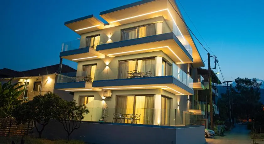 Avali Deluxe Apartments - Image 1