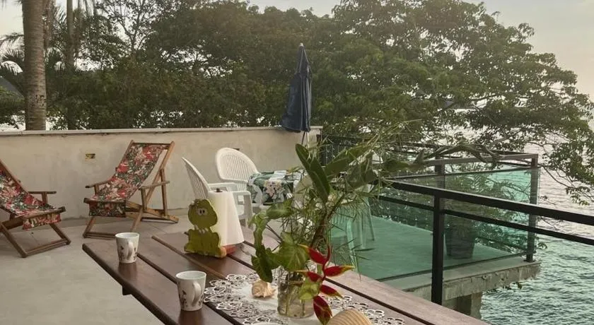 Beach house with ocean view - Itacuruçá Island - Image 1