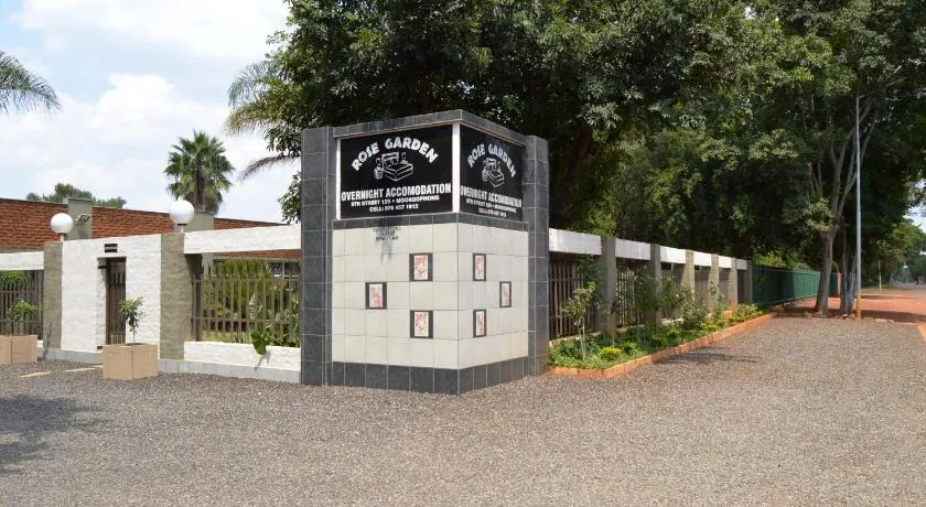 AAA Rose Garden Guesthouse - Image 1