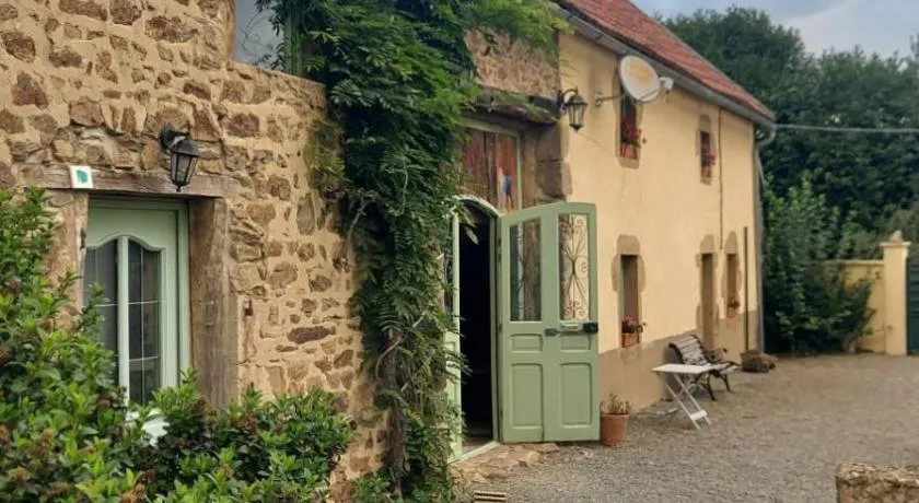 Le Relais des Eléphants Colorés - Image 1